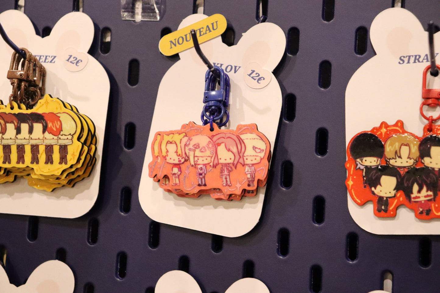 'XLOV' Holo Keychain